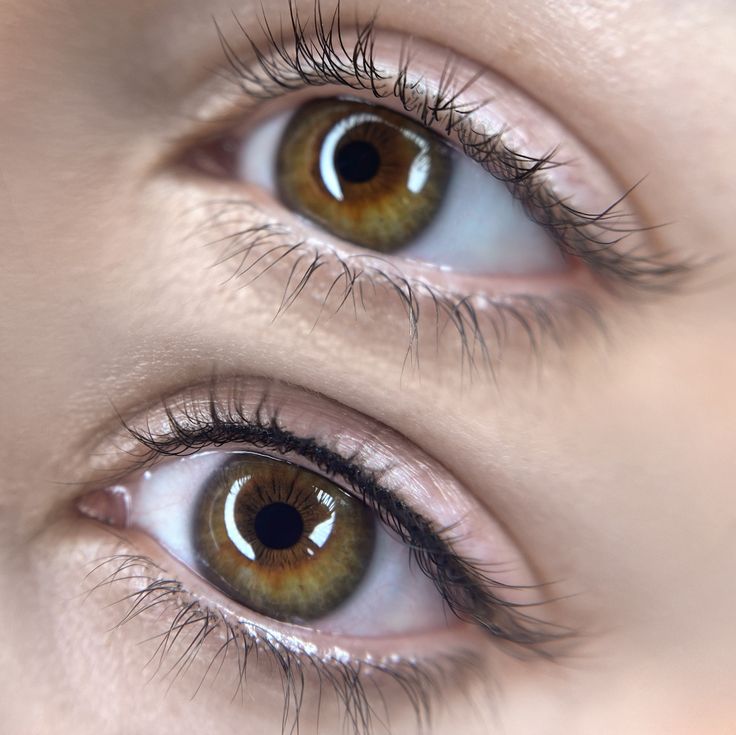 lash line enhancement.jpg